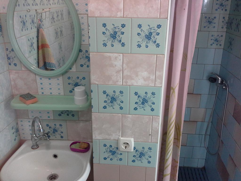 Dvorik Na Bolshom Fontane Apartment Одеса Екстериор снимка
